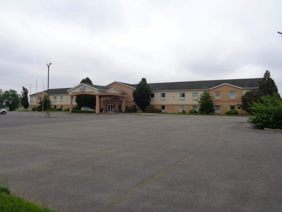 Fairgrounds Inn Du Quoin ภายนอก รูปภาพ