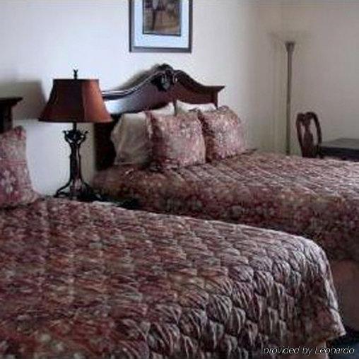 Fairgrounds Inn Du Quoin ภายนอก รูปภาพ