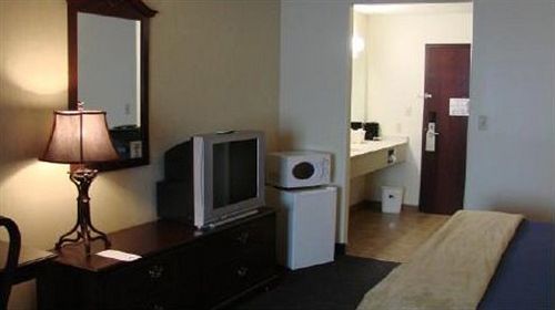 Fairgrounds Inn Du Quoin ภายนอก รูปภาพ