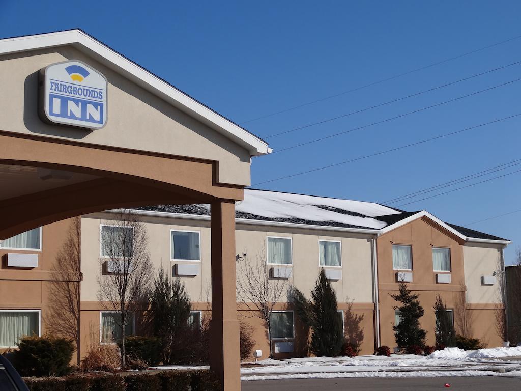 Fairgrounds Inn Du Quoin ภายนอก รูปภาพ
