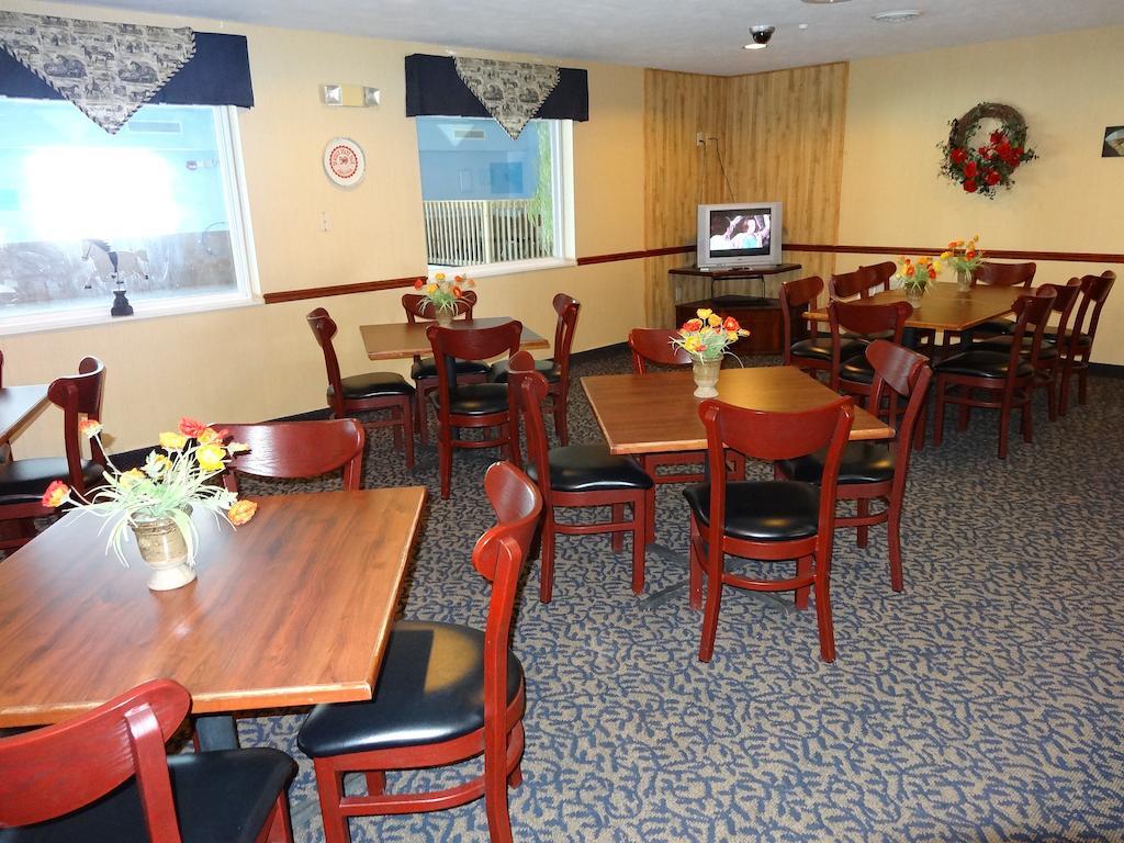 Fairgrounds Inn Du Quoin ภายนอก รูปภาพ