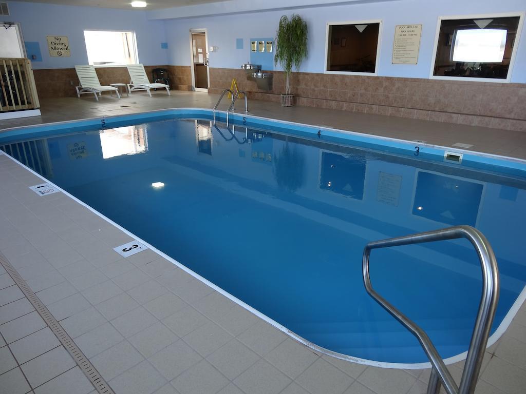 Fairgrounds Inn Du Quoin ภายนอก รูปภาพ